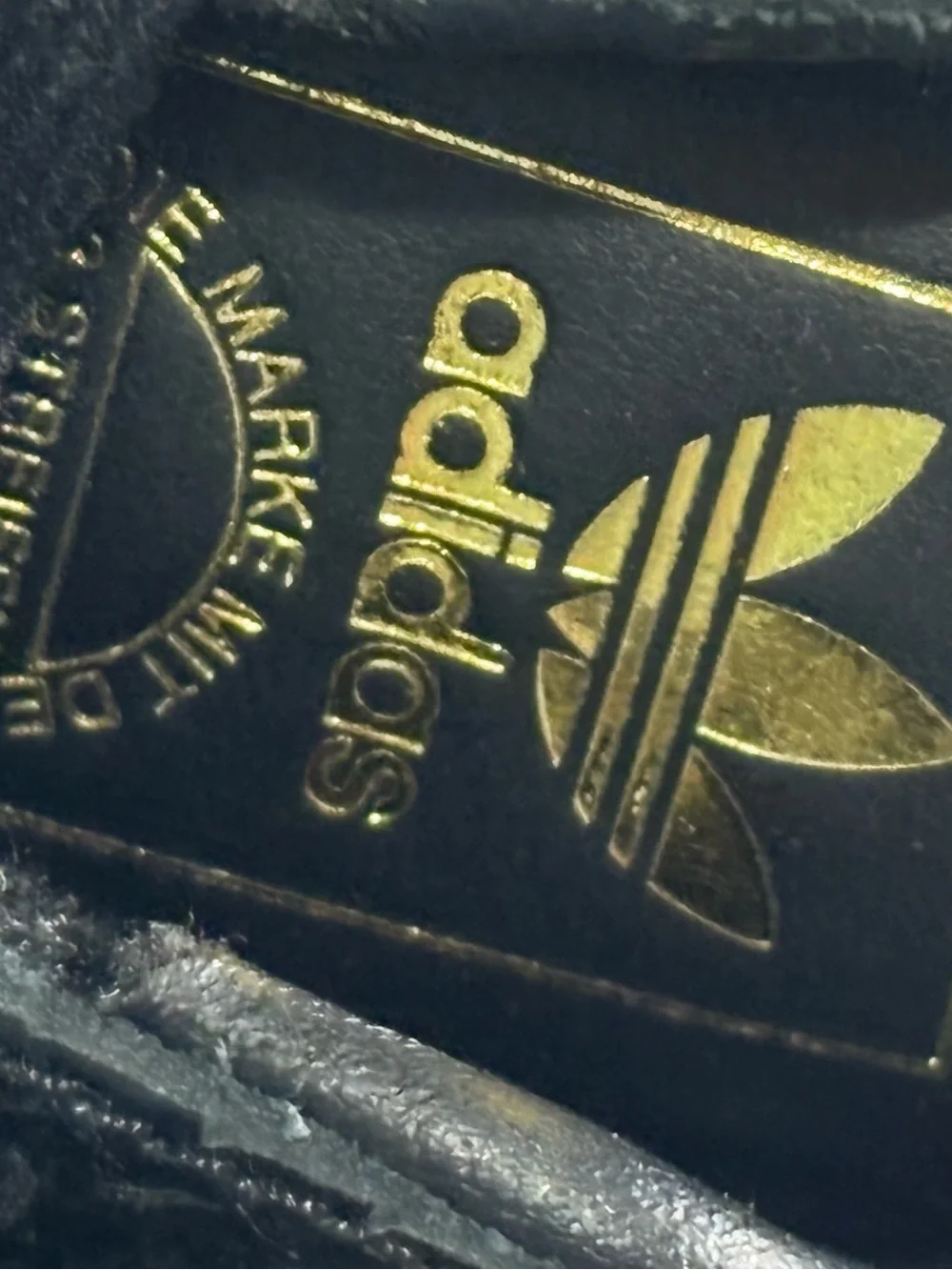 adidas sleek low
